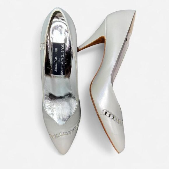 Vintage Stuart Weitzman White Heels with Silver Details - Perfect for Wedding! - Picture 8 of 9
